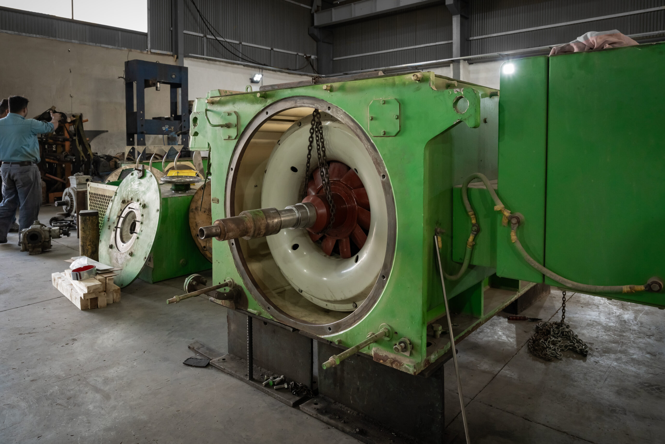 تاسیسات برق لول